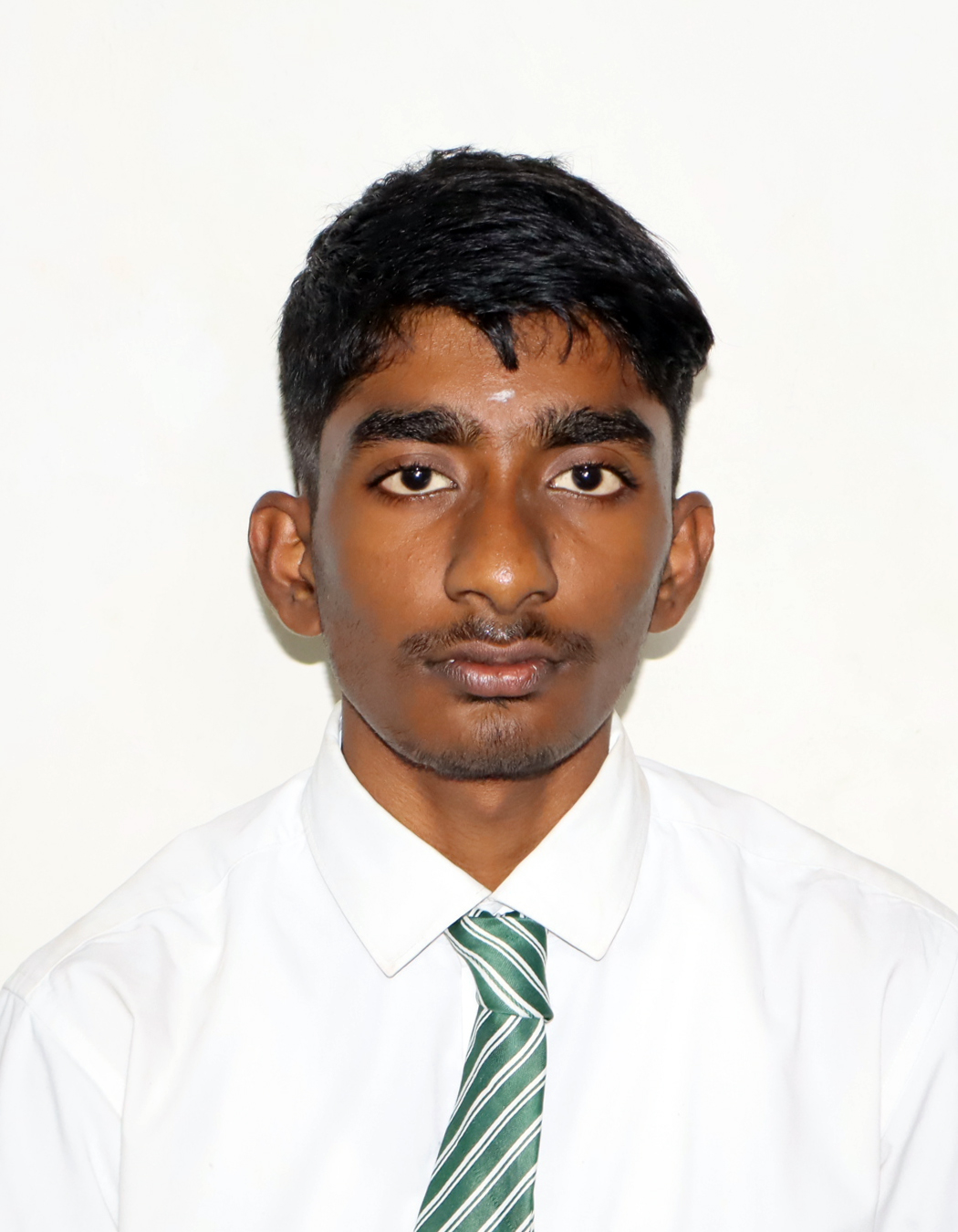 HARI PRASADH R