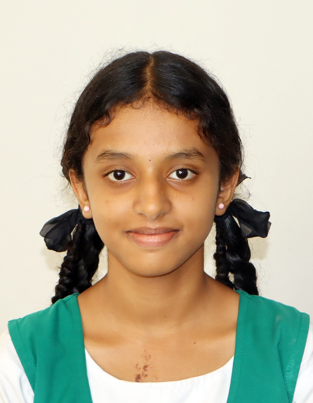 HARSHINI S