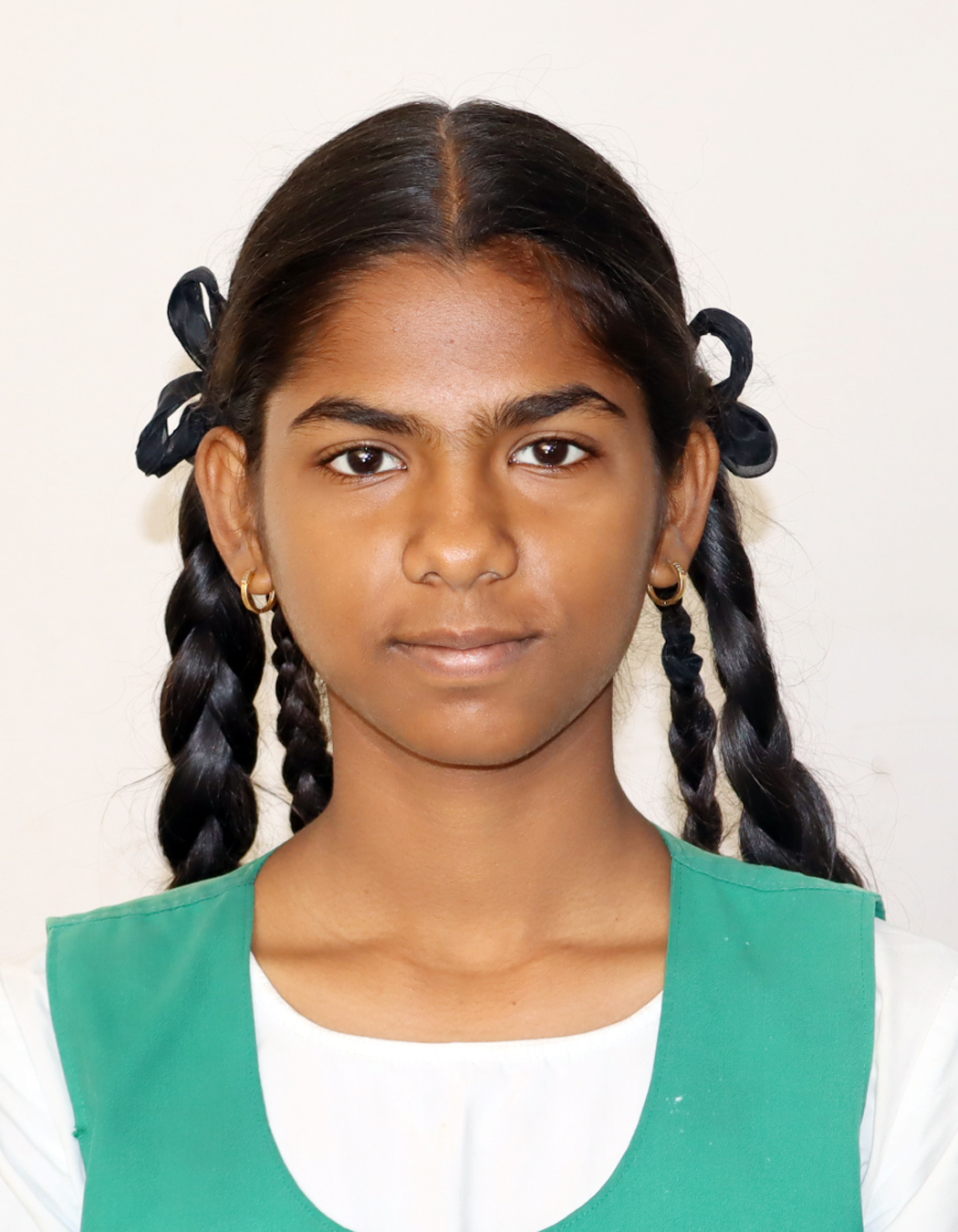 ISHVARYA BAVANI E