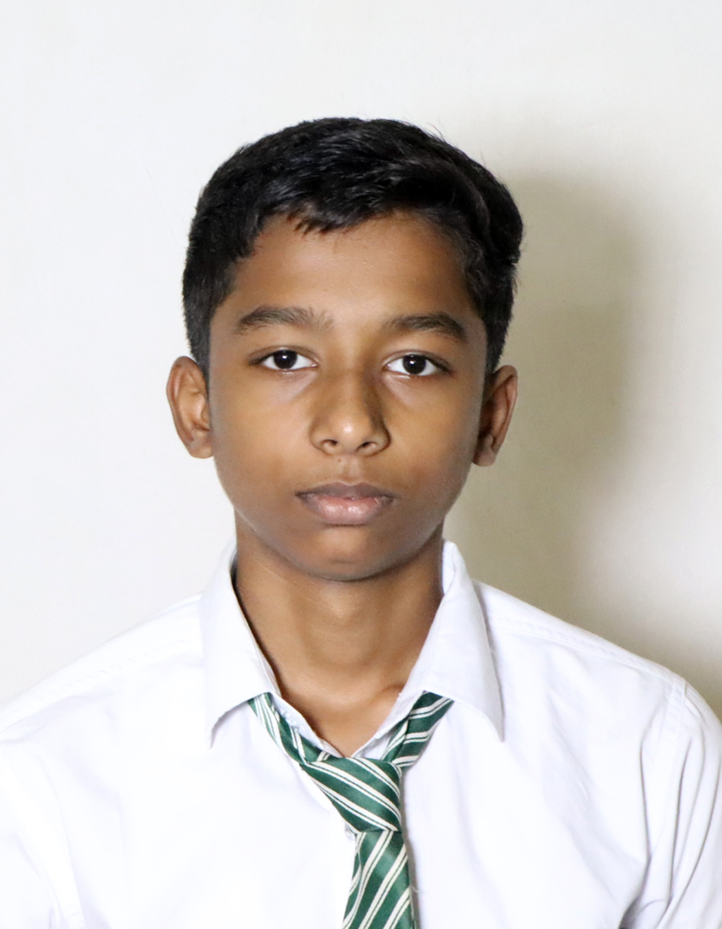 NIVAS R