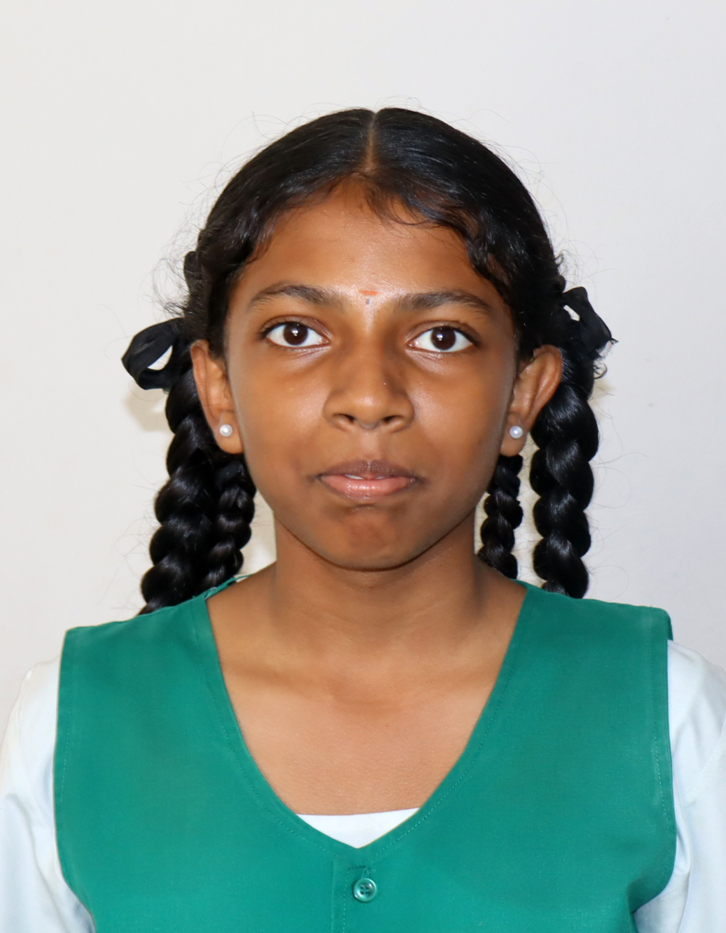GEETA PRIYA V