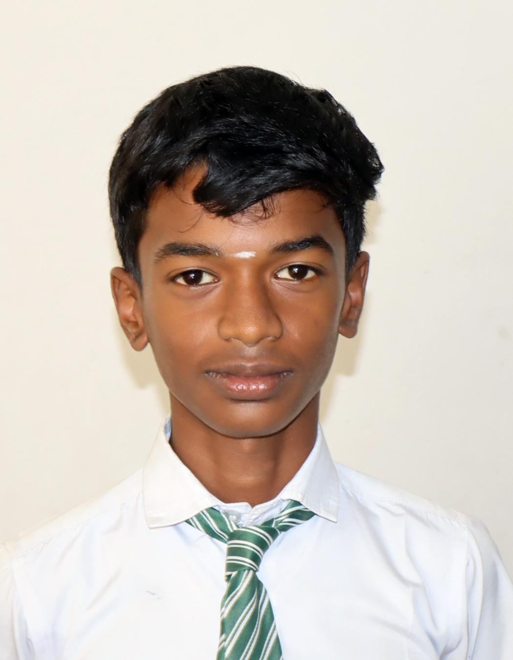 KAVIYAMUTHAN R