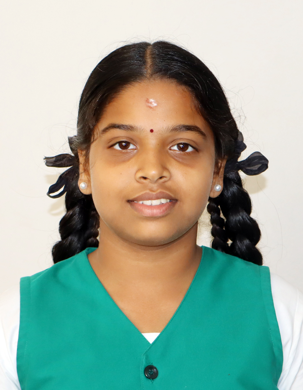 MAHASHINI S