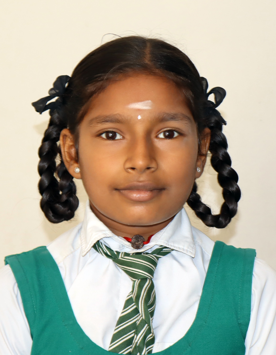 TAMIZHINI. R